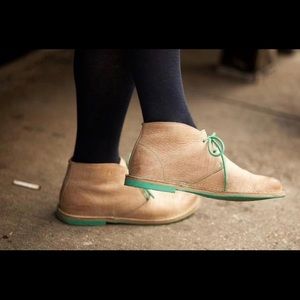 NEW COLE HAAN SUEDE LACE UP BOOTS